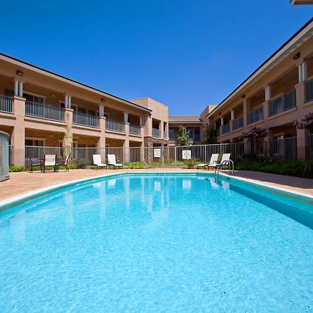 Holiday Inn Express Hotel & Suites San Dimas By Ihg Екстериор снимка