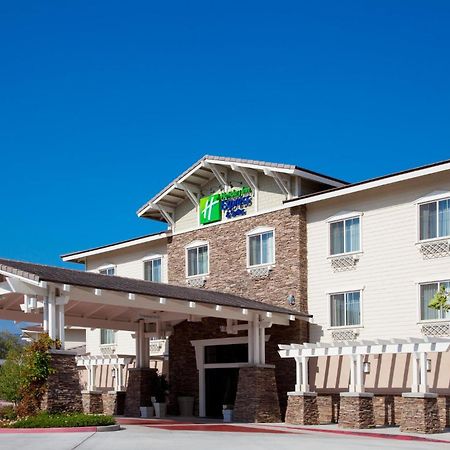 Holiday Inn Express Hotel & Suites San Dimas By Ihg Екстериор снимка
