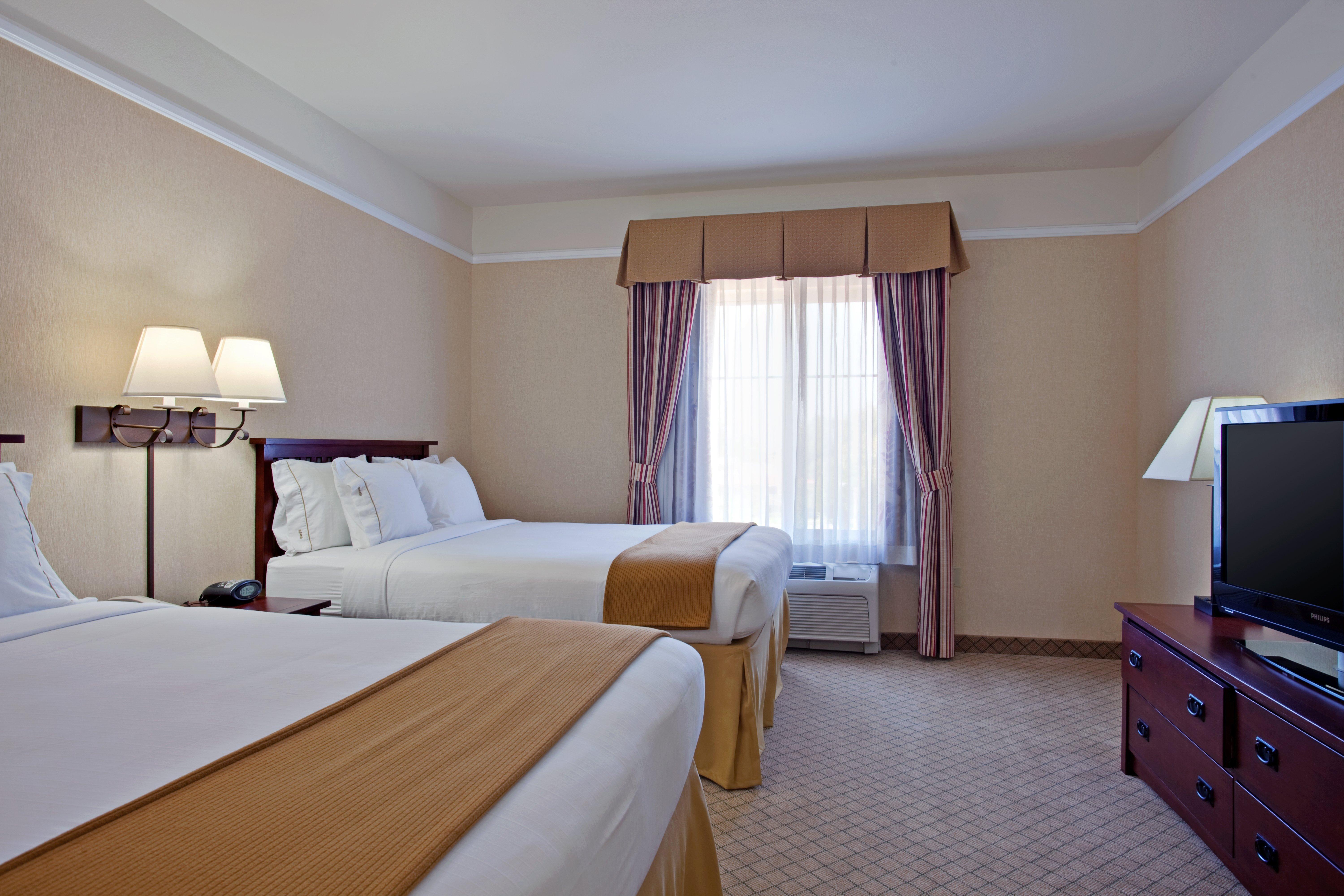 Holiday Inn Express Hotel & Suites San Dimas By Ihg Екстериор снимка