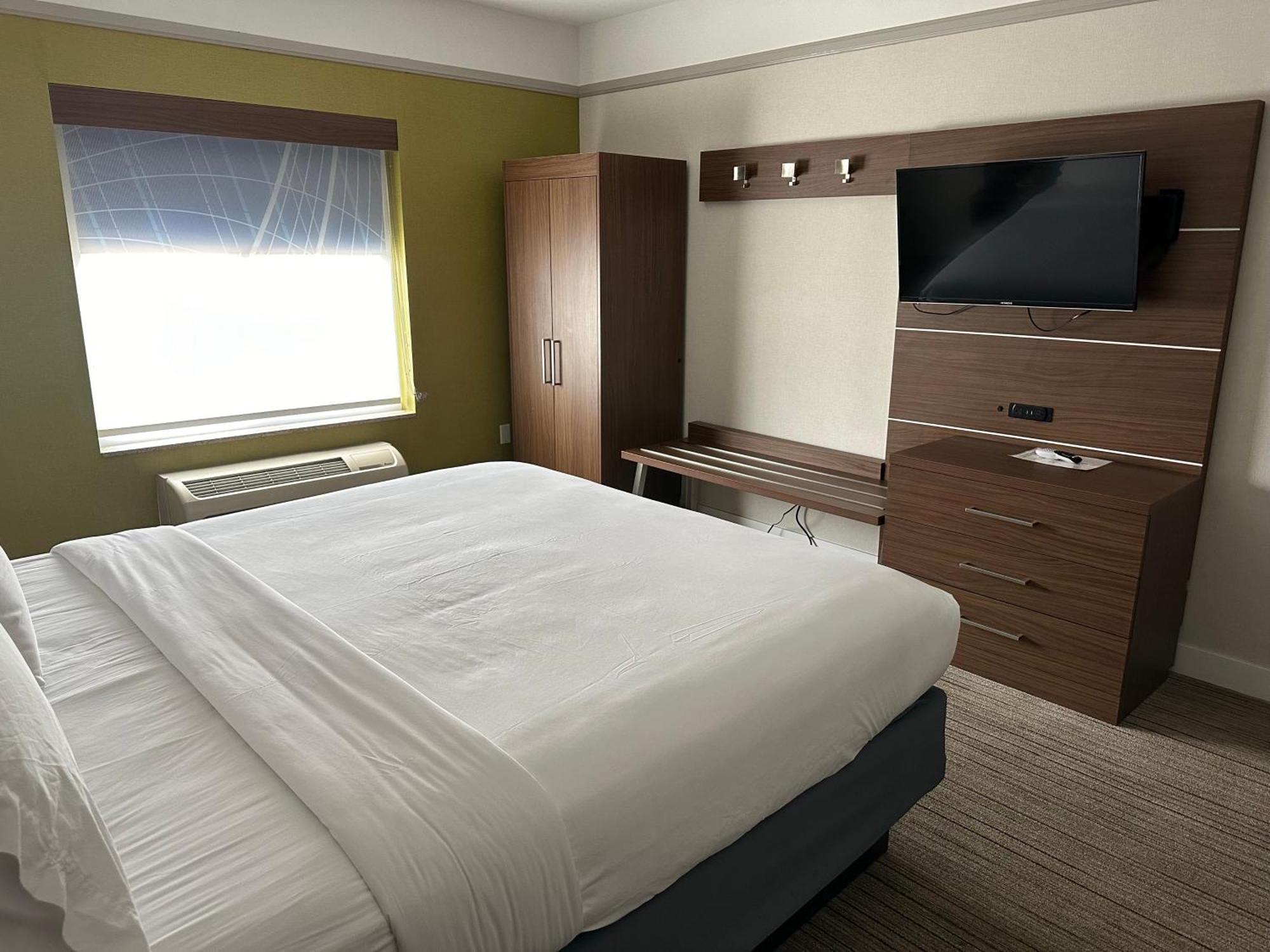 Holiday Inn Express Hotel & Suites San Dimas By Ihg Екстериор снимка
