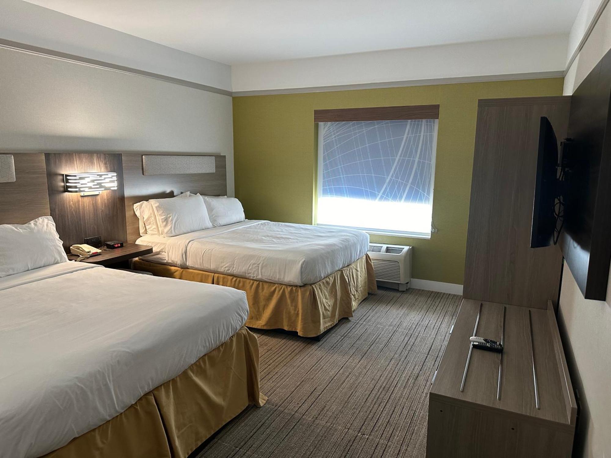 Holiday Inn Express Hotel & Suites San Dimas By Ihg Екстериор снимка