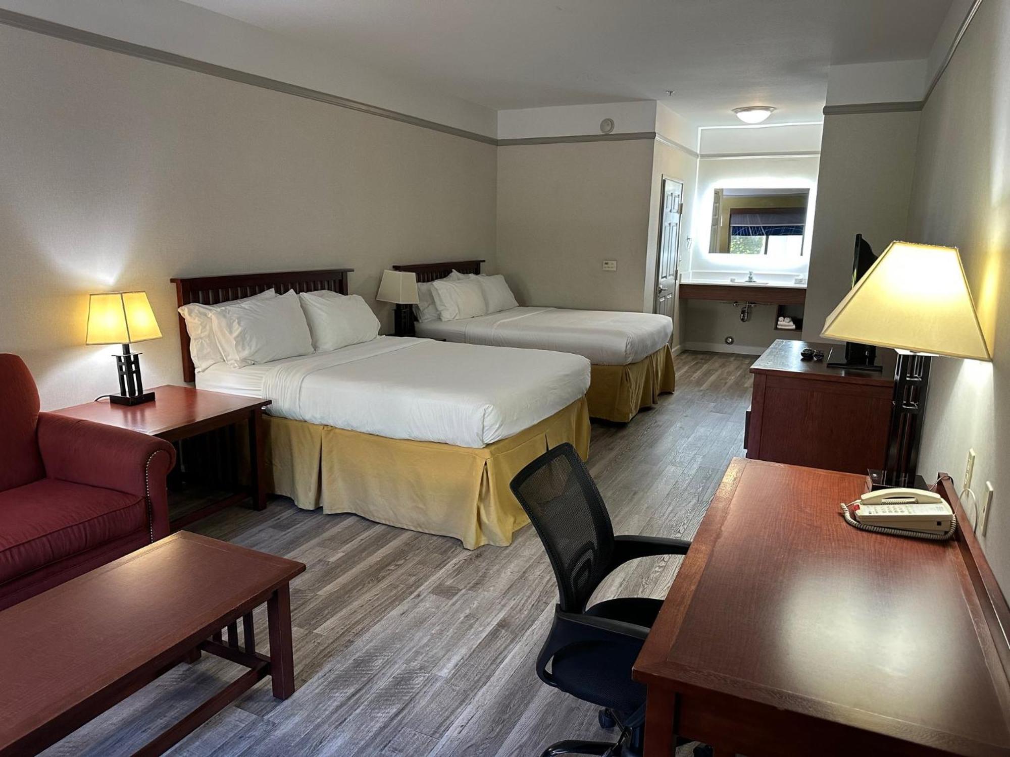 Holiday Inn Express Hotel & Suites San Dimas By Ihg Екстериор снимка