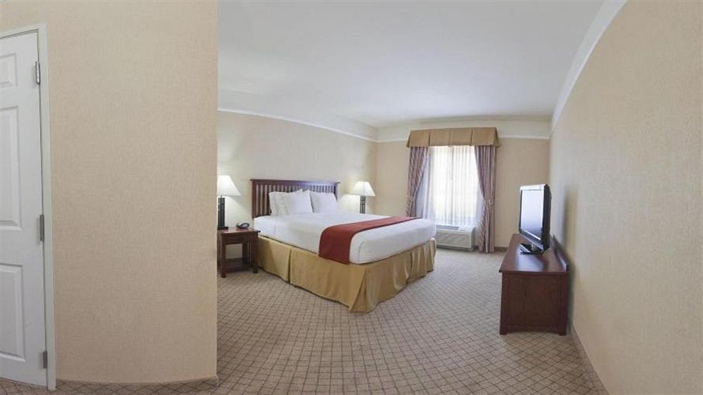 Holiday Inn Express Hotel & Suites San Dimas By Ihg Екстериор снимка